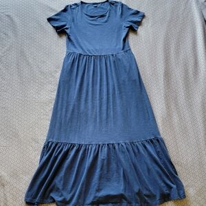 XS, blue maxi dress w/ pockets